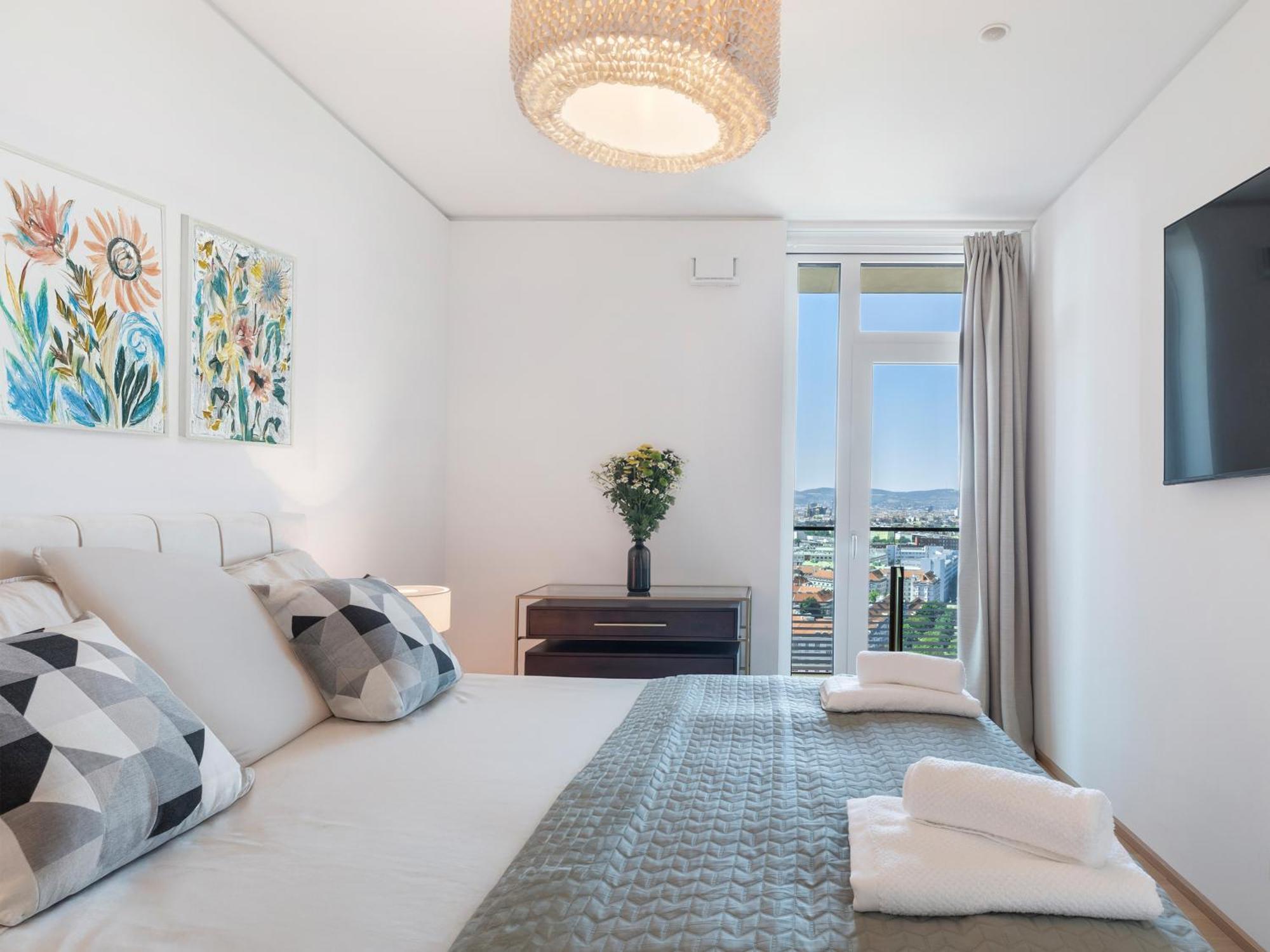 Sky9 Apartments District 3 Виена Екстериор снимка
